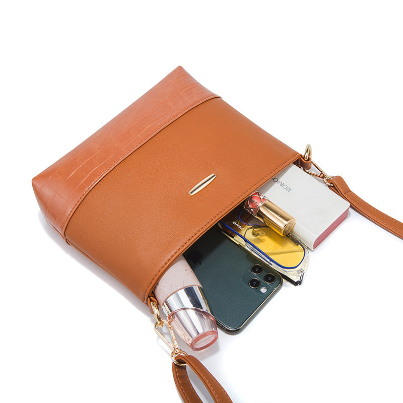 Finiks Gravity | Crocodile-Embossed Handbag & Crossbody Four-Piece Set | Product image 6